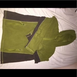 olive green rei hoodie🌿✨